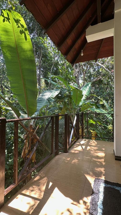 Dosemo Cabana Induruwa Exterior photo